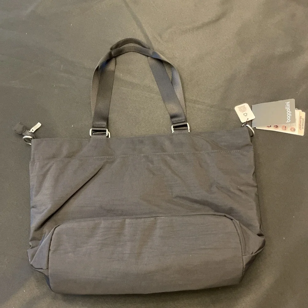 Baggallini Any Day Laptop Computer Tote Bag Black Nylon NEW